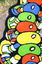 Load image into Gallery viewer, Lots-A-Legs Rug Runner