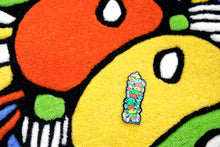 Load image into Gallery viewer, Lots-A-Legs Rug Runner